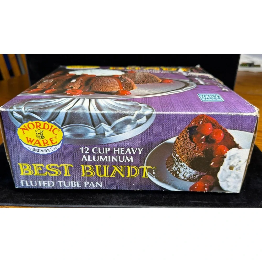 Nordic Ware Best Bundt Fluted Tube Pan-12 Cup, Poppy Orange, Cast Aluminum w/BOX